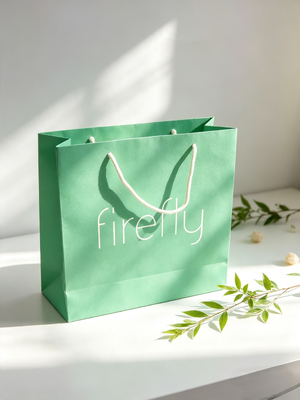 Good price Custom Printed Recycled Gift Bags with Optional Laminated Waterproof Treatment and Hot Stamping for Enhanced Presentation online