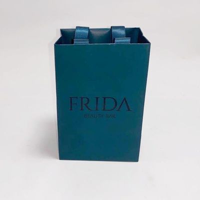 Good price Personalized Custom Printed Paper Bags Jewellery Carry Bag With Silk Handle online