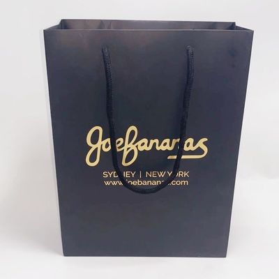 Good price Boutique Card Recycled Paper Gift Bags Embossing Or Glossy Lamination online