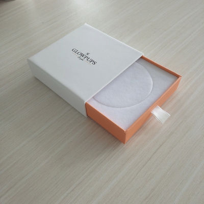 Good price White Cardboard Jewelry Boxes 157gsm Bracelets Custom Gift Box Packaging online